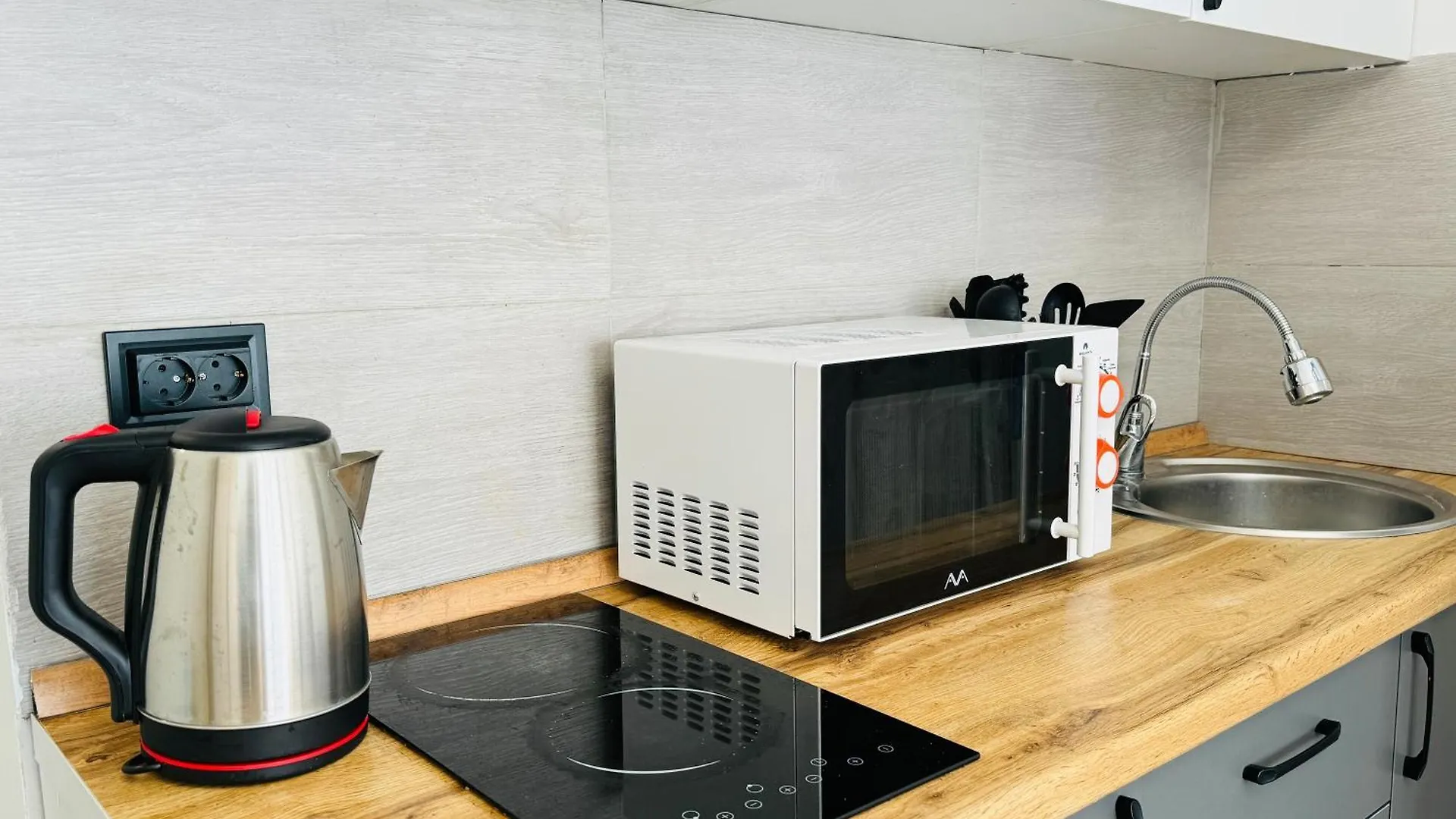 417I1 Gray And Yellow Apartment Sholpan City Almaty